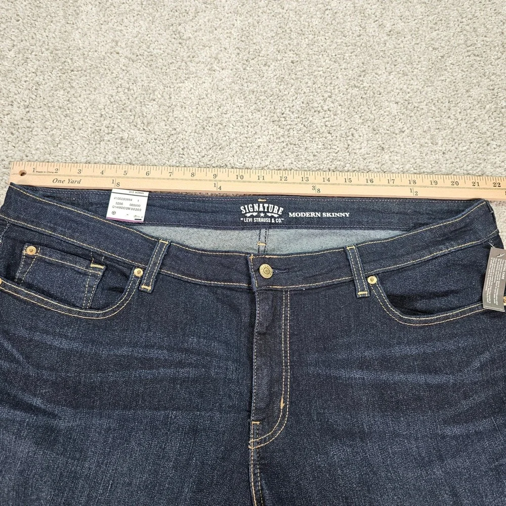 New Signature by Levi Strauss & Co Modern Skinny Jeans Dark Wash Womens Size 24S